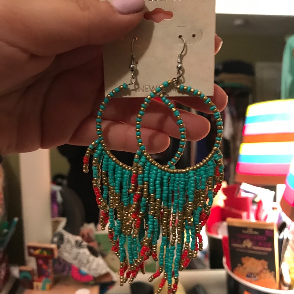 Dangling turquoise earrings